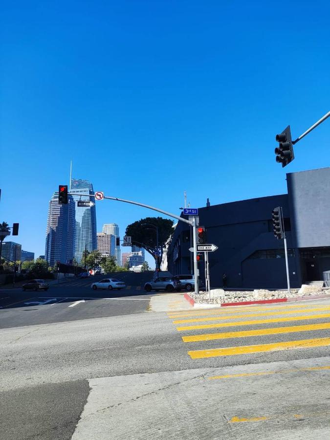 Socal La Lux On 3Rd Los Angeles Exterior photo