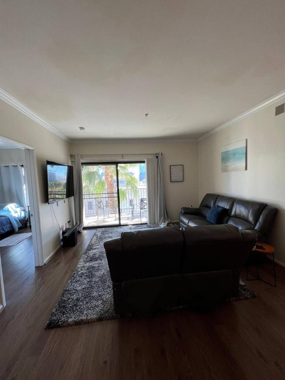 Socal La Lux On 3Rd Los Angeles Exterior photo